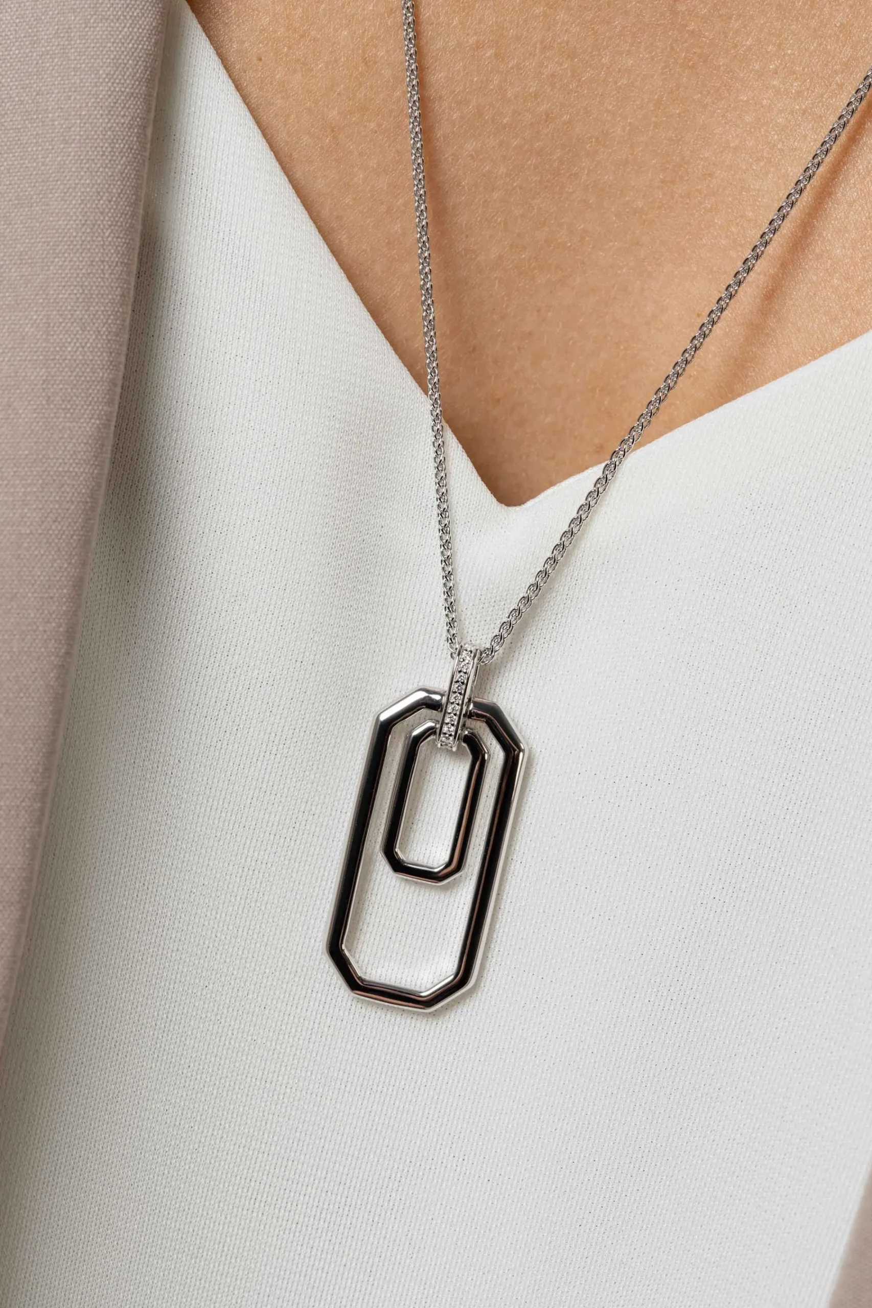 70cm ZINZI zilveren ketting met luxe hanger 40mm, valt lang om de hals ZIC2494