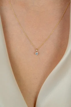 8,5mm ZINZI Gold 14 krt gouden hanger bezet met een witte ronde zirkonia (4,5mm) ZGH544 (zonder collier)