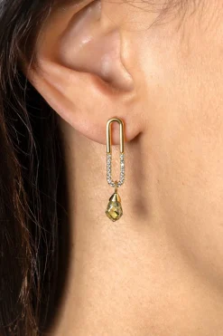 30mm ZINZI gold plated zilveren oorstekers met trendy open ovale vorm en peervormige hanger groen peridot ZIO2430