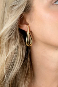 49mm ZINZI gold plated zilveren grote oorringen in organische vorm met een speelse twist en handige bovensluiting ZIO2675G