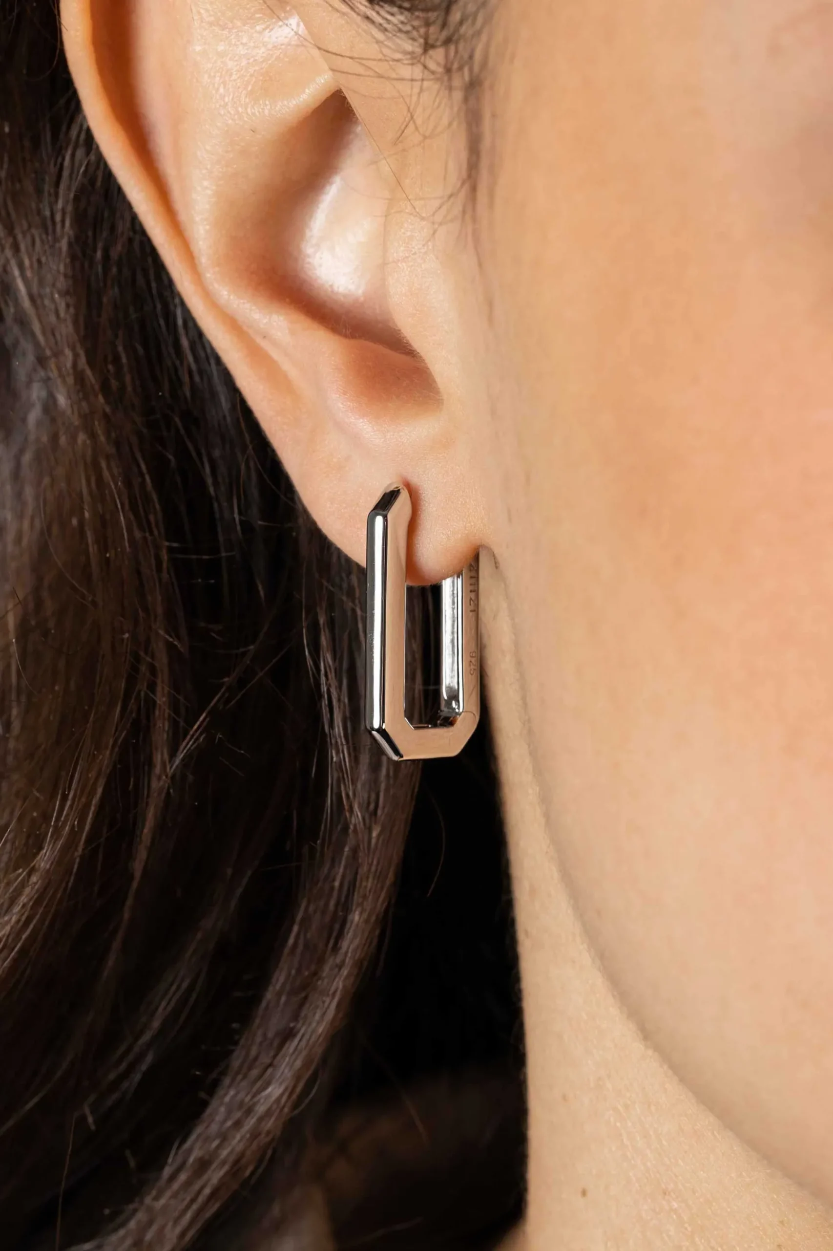 23mm ZINZI zilveren luxe oorringen 23x3mm achthoekig met klapsluiting ZIO2494