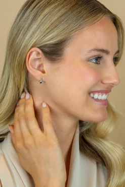 8,5mm ZINZI zilveren oorstekers druppelvorm ZIO2719