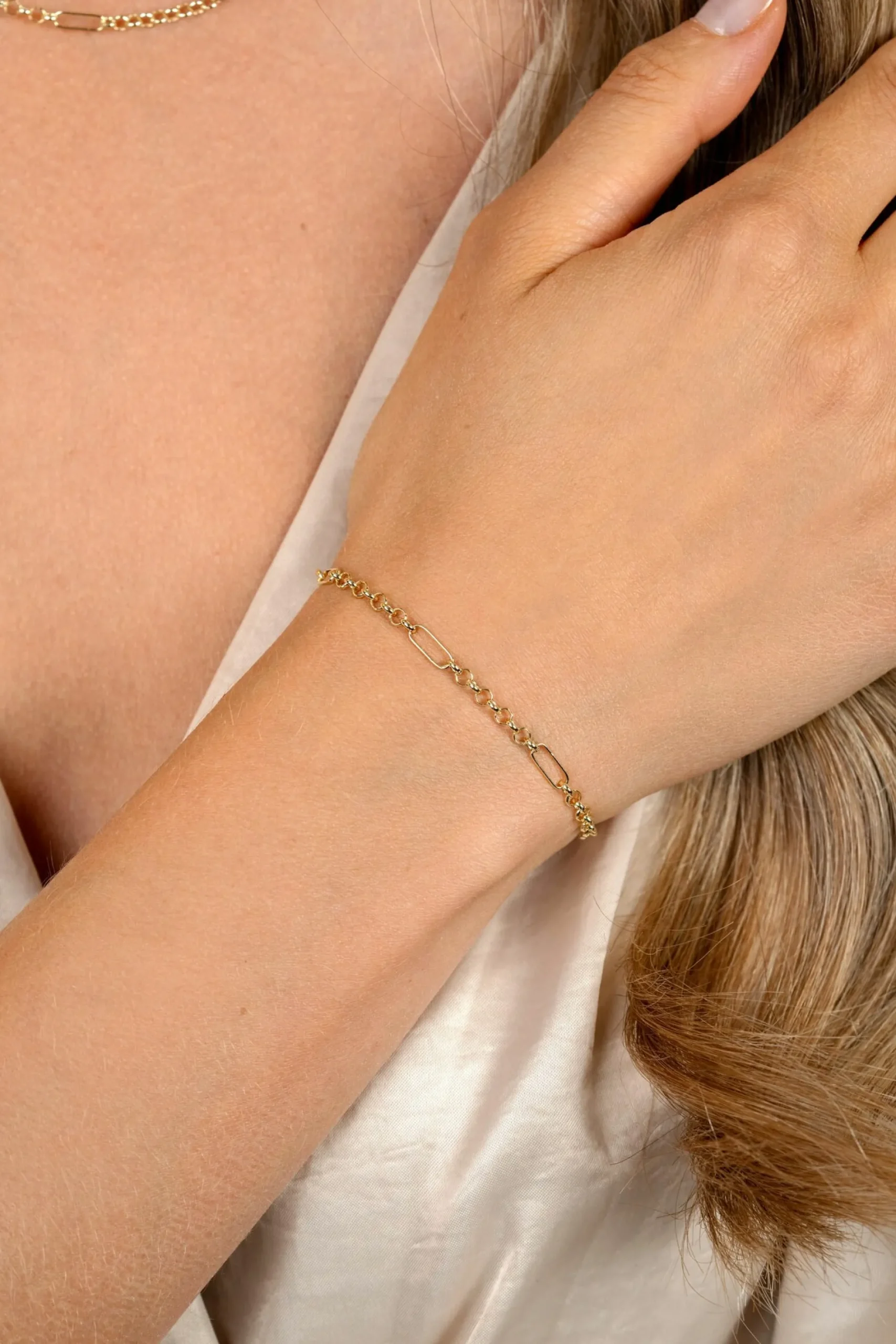 ZINZI Gold 14 karaat gouden massieve armband met vier paperclip-schakels gecombineerd met jasseron schakels 17-19cm ZGA495