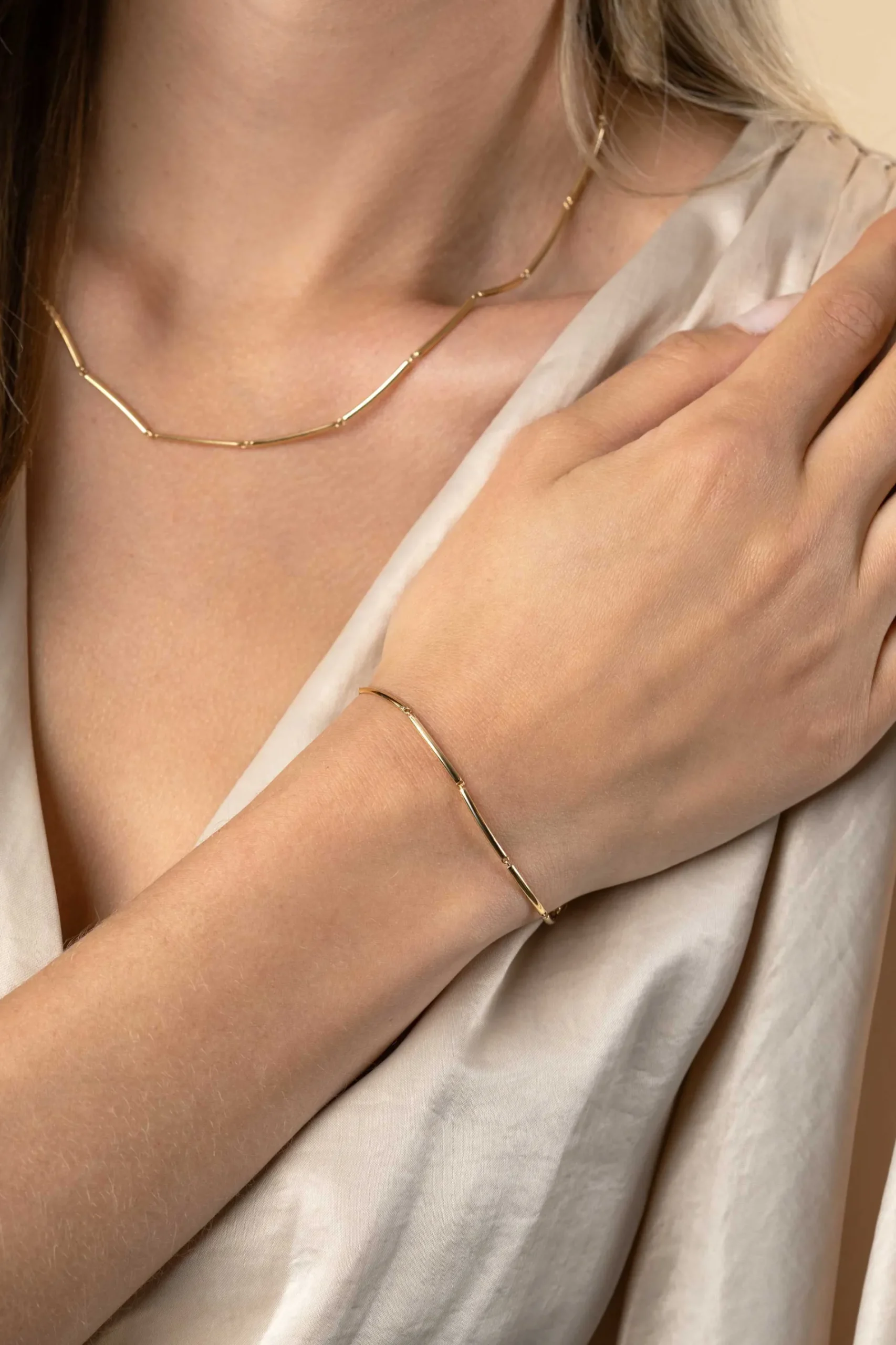 ZINZI Gold 14 krt gouden armband met langwerpige glanzende staafjes 1,6mm breed 16,5-19cm ZGA461