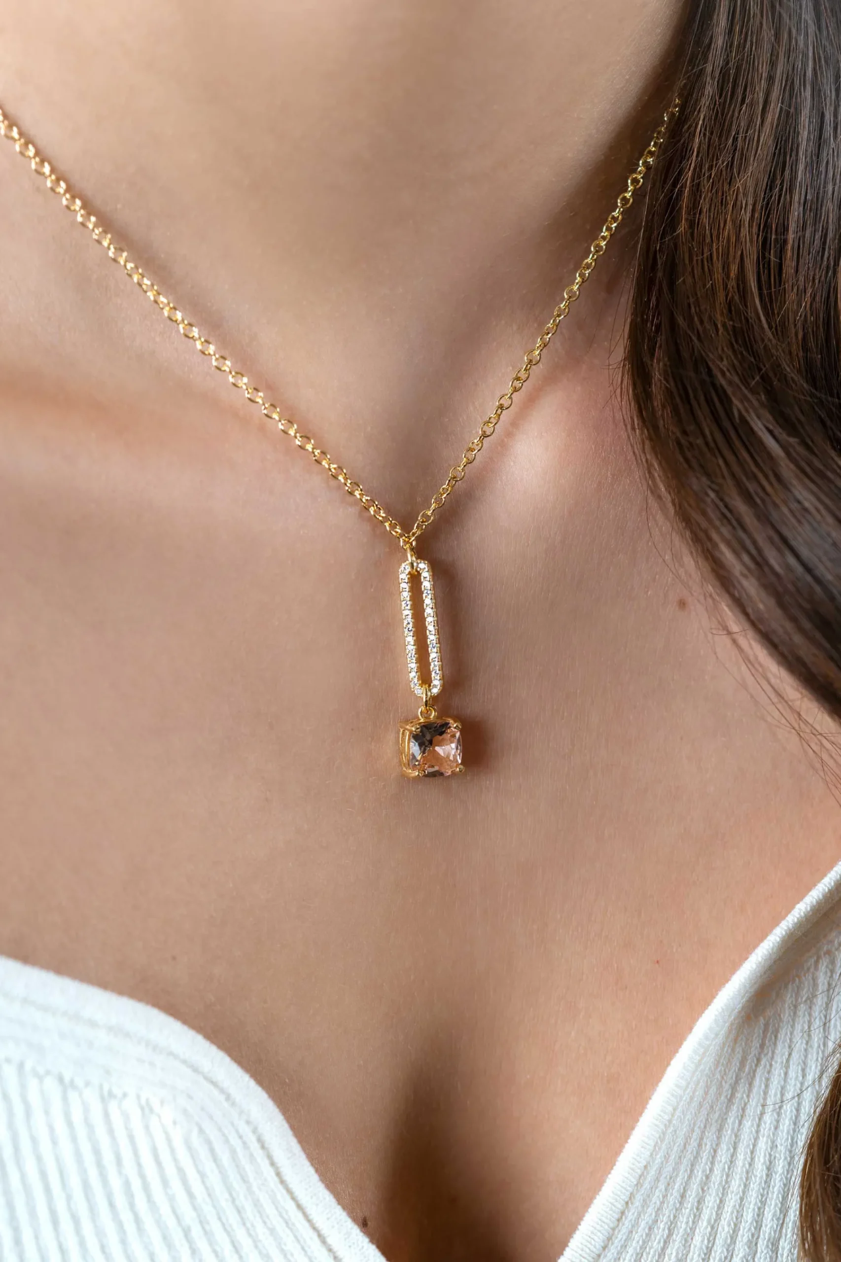 ZINZI gold plated zilveren jasseron ketting met schitterende open ovale vorm en vierkante hanger in licht roze 42-45cm ZIC2579