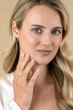 ZINZI gold plated zilveren ring organisch gevormd 3,5mm breed bezet met witte zirconia ZIR2628