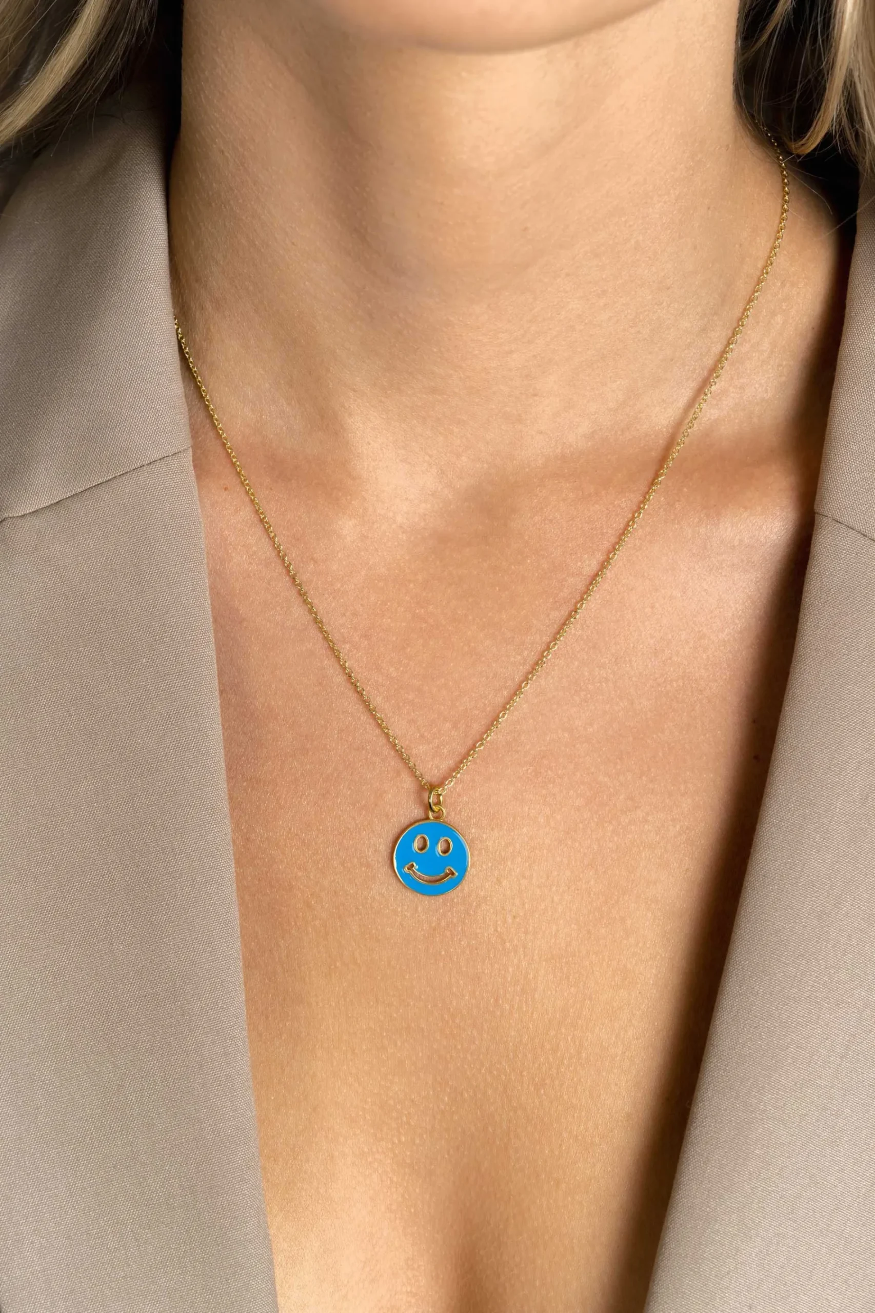 ZINZI gold plated zilveren hanger smiley rond 15mm met blauw emaille ZIH2312B (zonder collier)