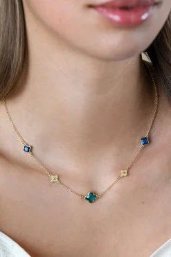 ZINZI gold plated zilveren schakel ketting met twee donkerblauwe klavers en een grotere groene klaver 40-45cm ZIC2583