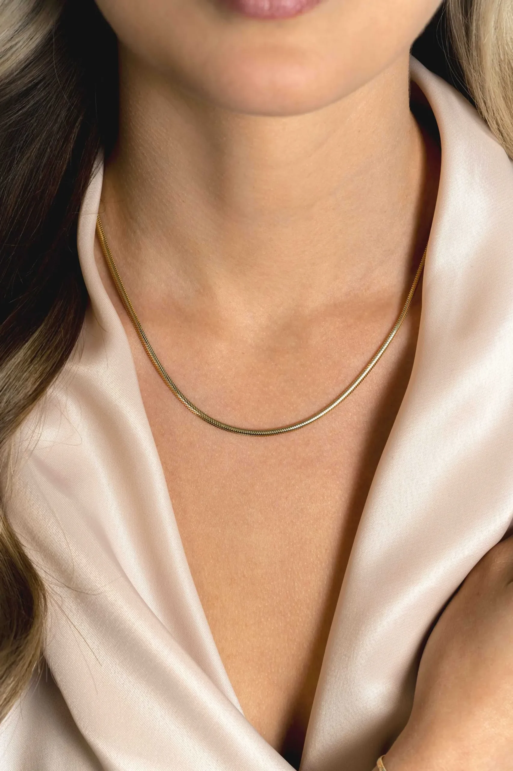 ZINZI gold plated zilveren platte slangen-ketting 45cm 2,5mm breed ZIC2401G