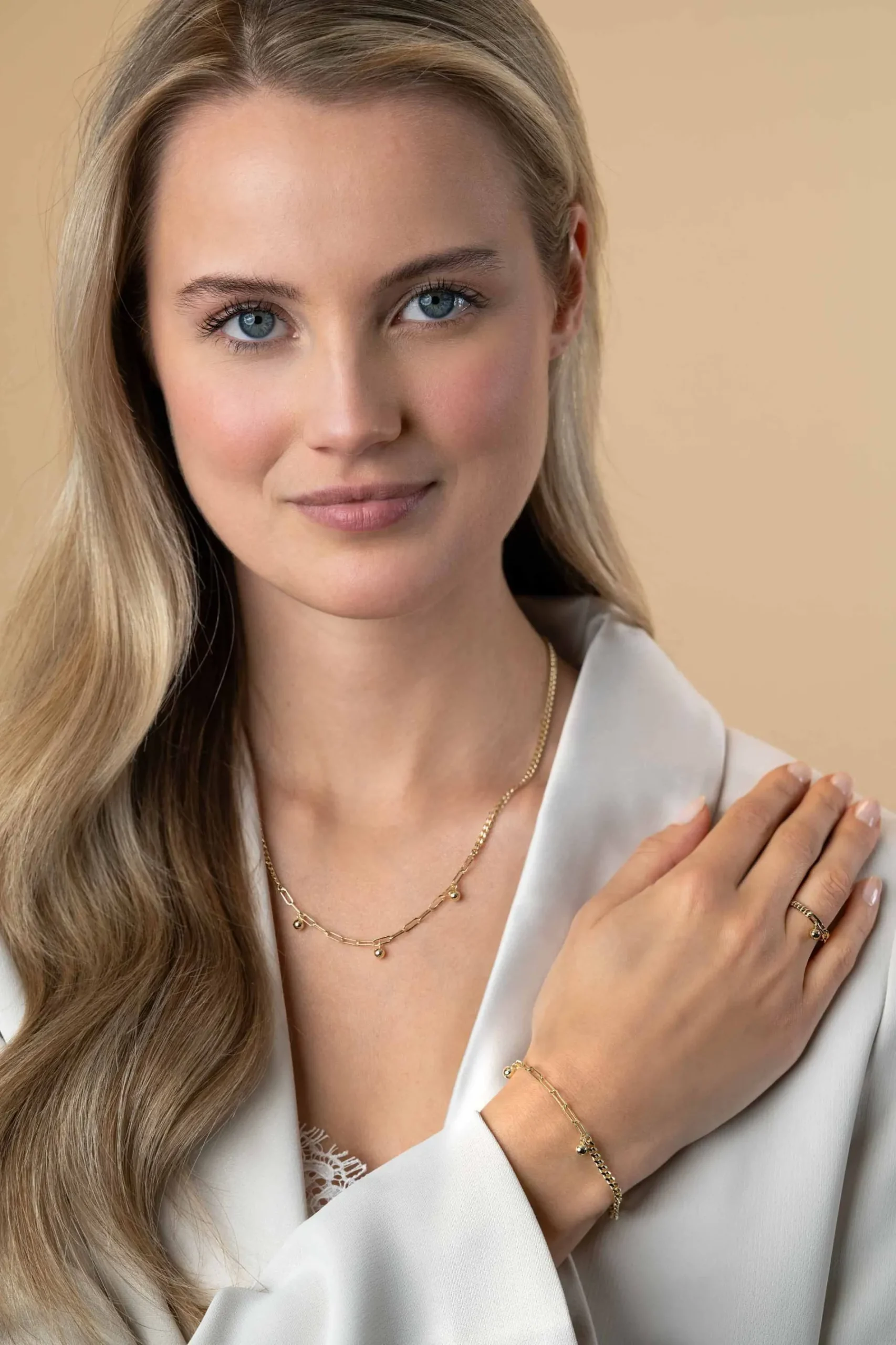 ZINZI gold plated zilveren schakelarmband met gourmet en paperclip schakels en 3 bolletjes 16,5-19,5cm ZIA2521G