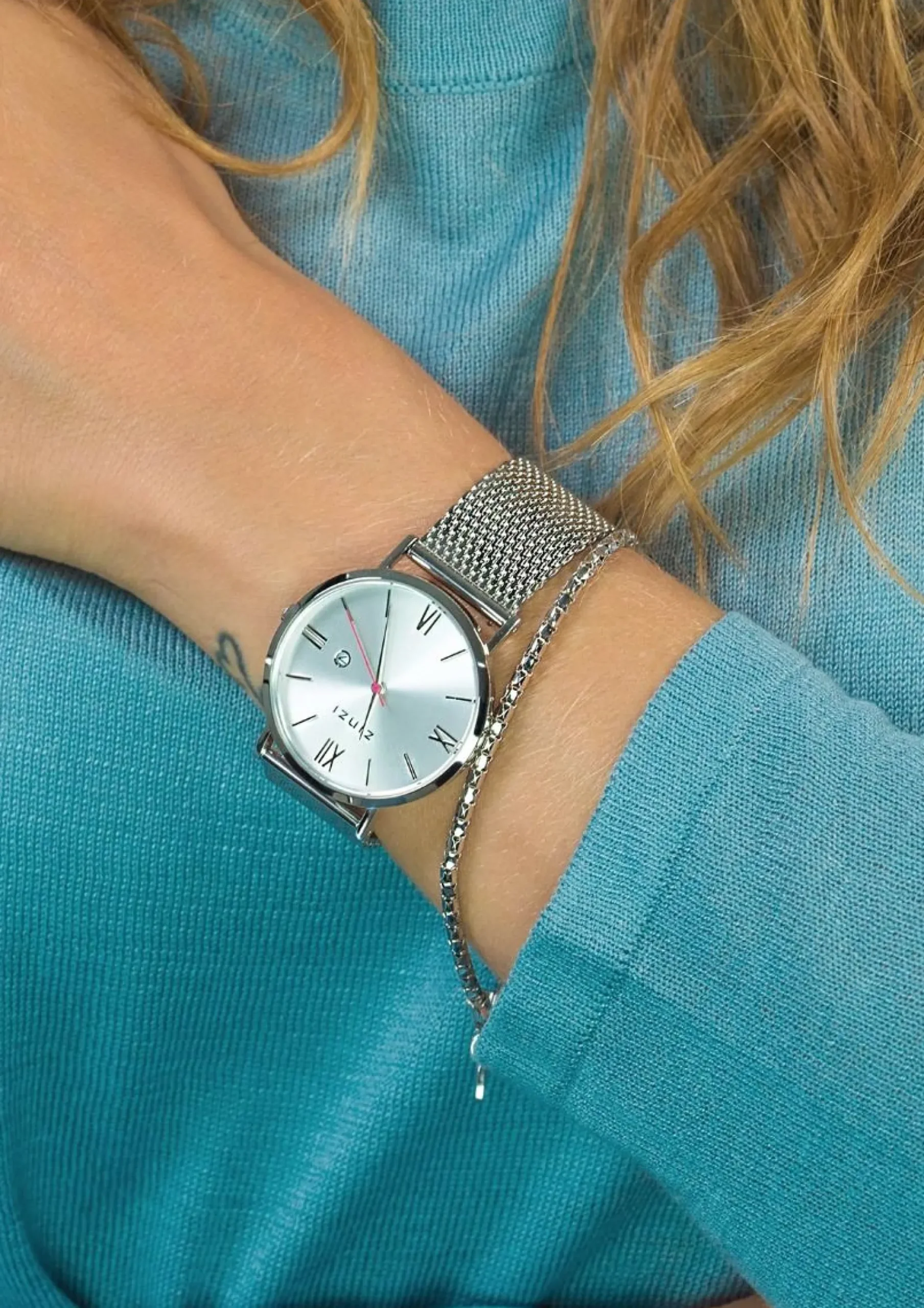 ZINZI Roman horloge zilvergekleurde wijzerplaat en kast stalen mesh band 34mm extra dun ZIW502M