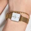 ZINZI Square Mini horloge witte parelmoer wijzerplaat en vierkante geelgoudkleurige kast stalen mesh band 22mm extra dun ZIW1734