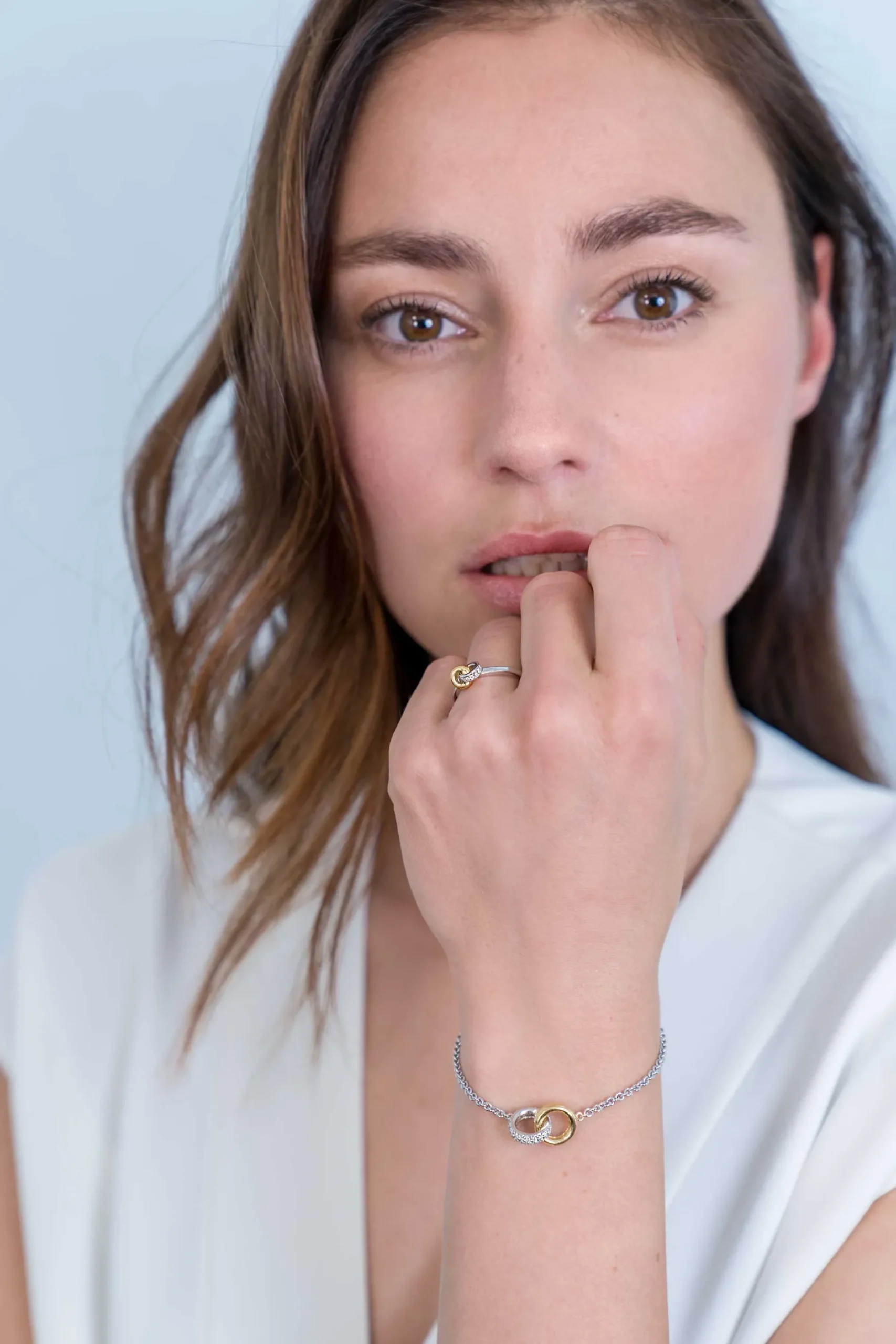ZINZI zilveren armband bicolor schakel met twee ringen verbonden 18-21cm ZIA2102