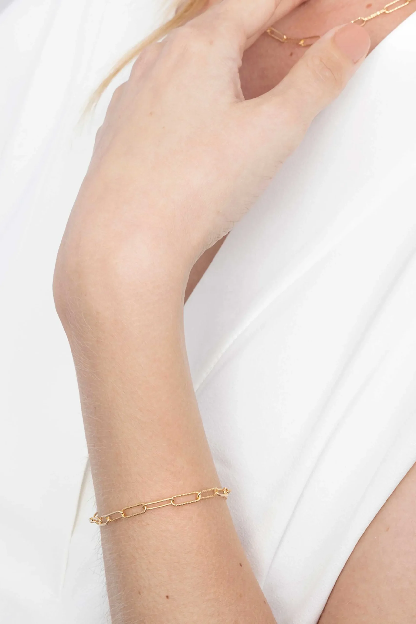 ZINZI zilveren armband in 14K geel verguld met trendy paperclip schakels van 3,4mm breed ZIA1992G