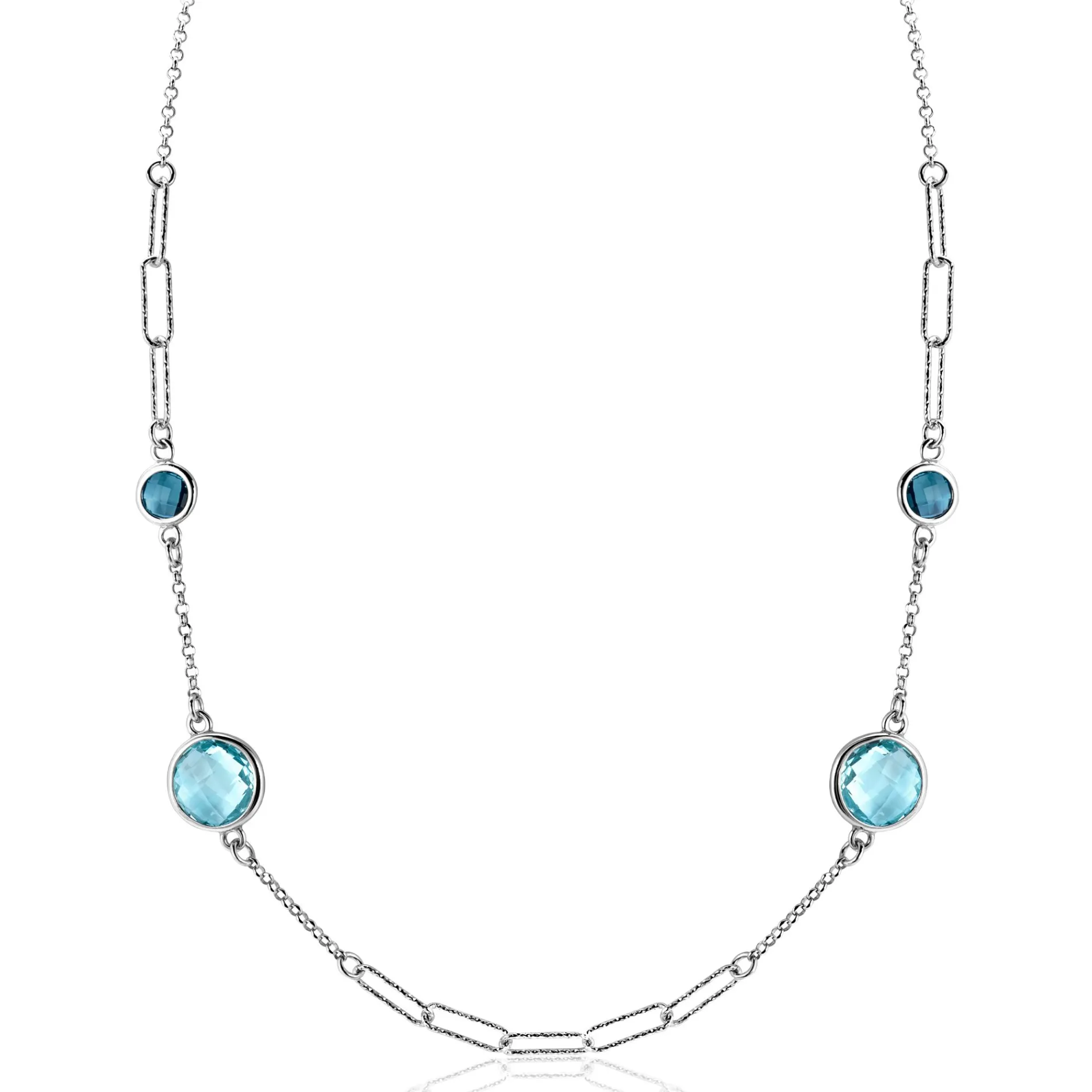 ZINZI zilveren fantasie ketting met paperclip schakels en vier ronde zettingen bezet met licht blauwe en indigo blauwe kleurstenen 40-45cm ZIC2418