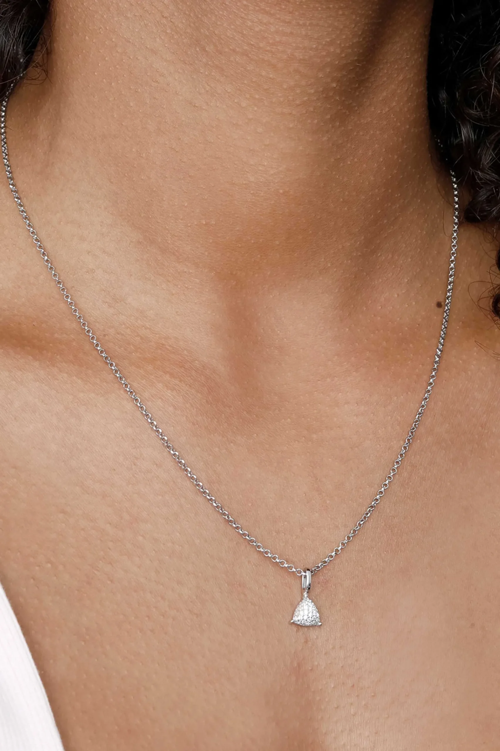ZINZI zilveren hanger driehoek wit ZIH2075 (zonder collier)