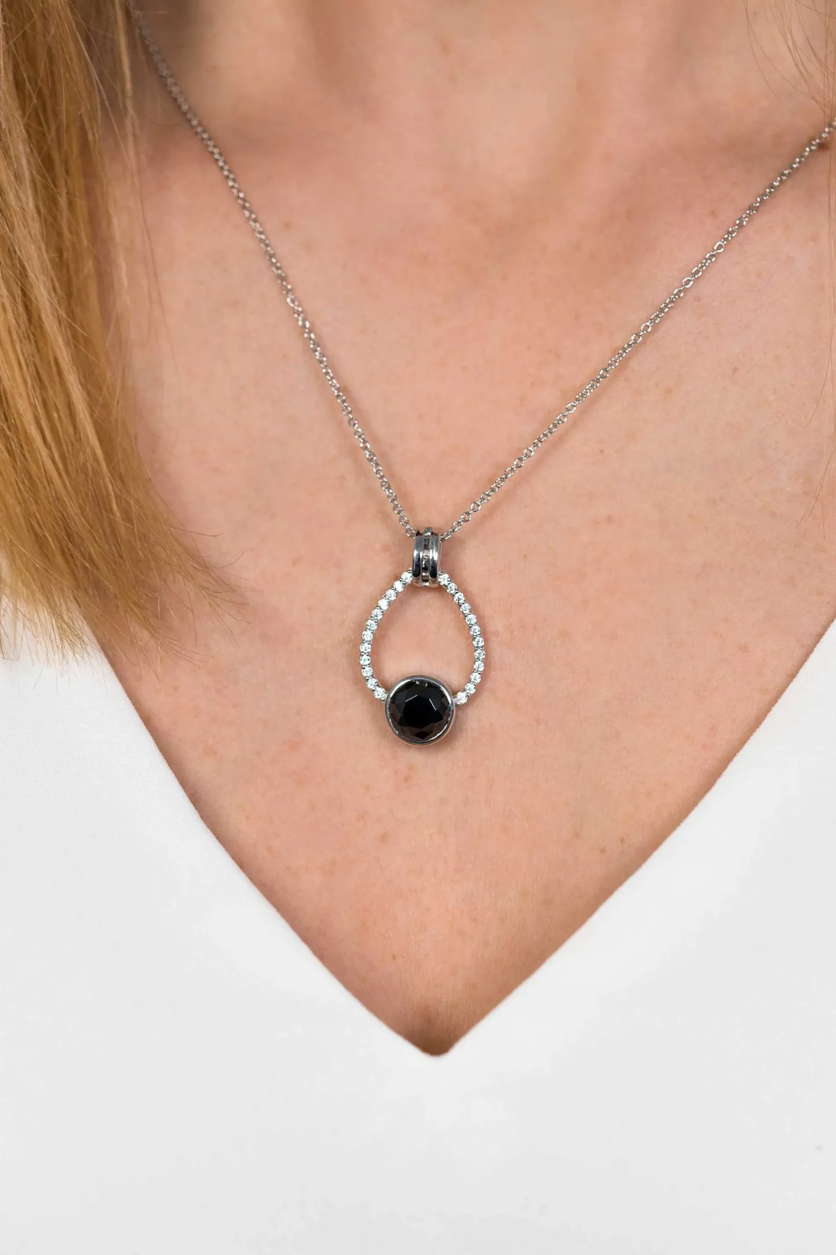 ZINZI zilveren hanger 32mm druppelvorm zwart witte zirconia's ZIH1947 (zonder collier)