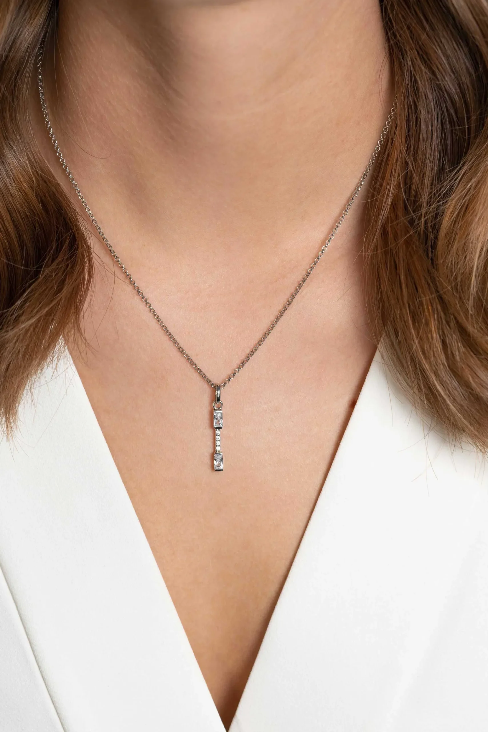 ZINZI zilveren hanger staafje 28mm met witte zirconia's ZIH2077 (zonder collier)