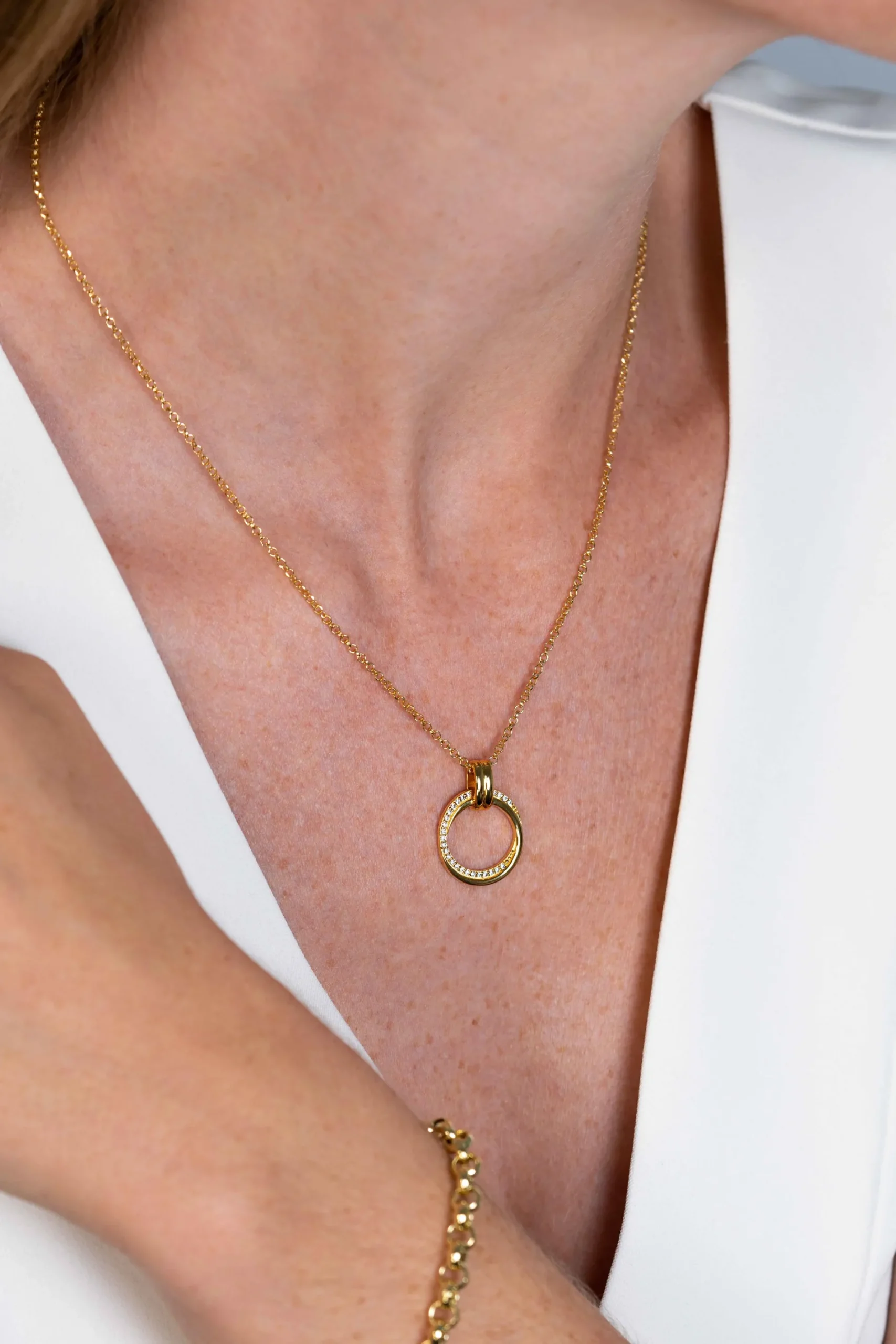 ZINZI zilveren ketting 45cm in 14K geelverguld met ronde hanger 22mm ZIC2266Y