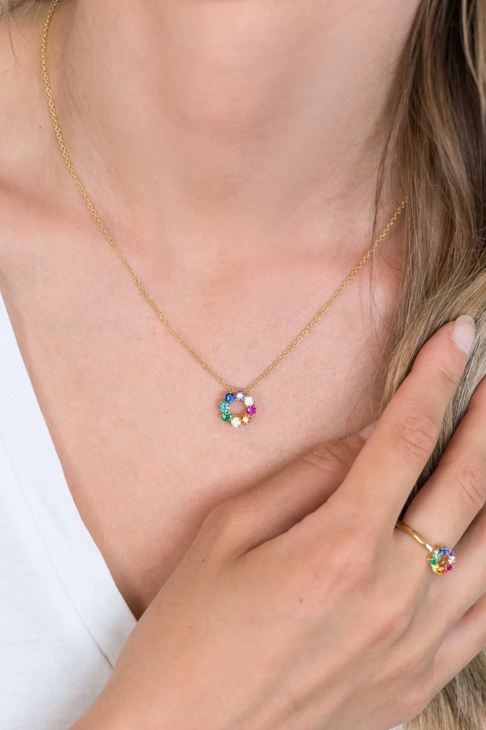 ZINZI zilveren ketting 14K geel verguld 12mm ronde hanger regenboog ZIC2172