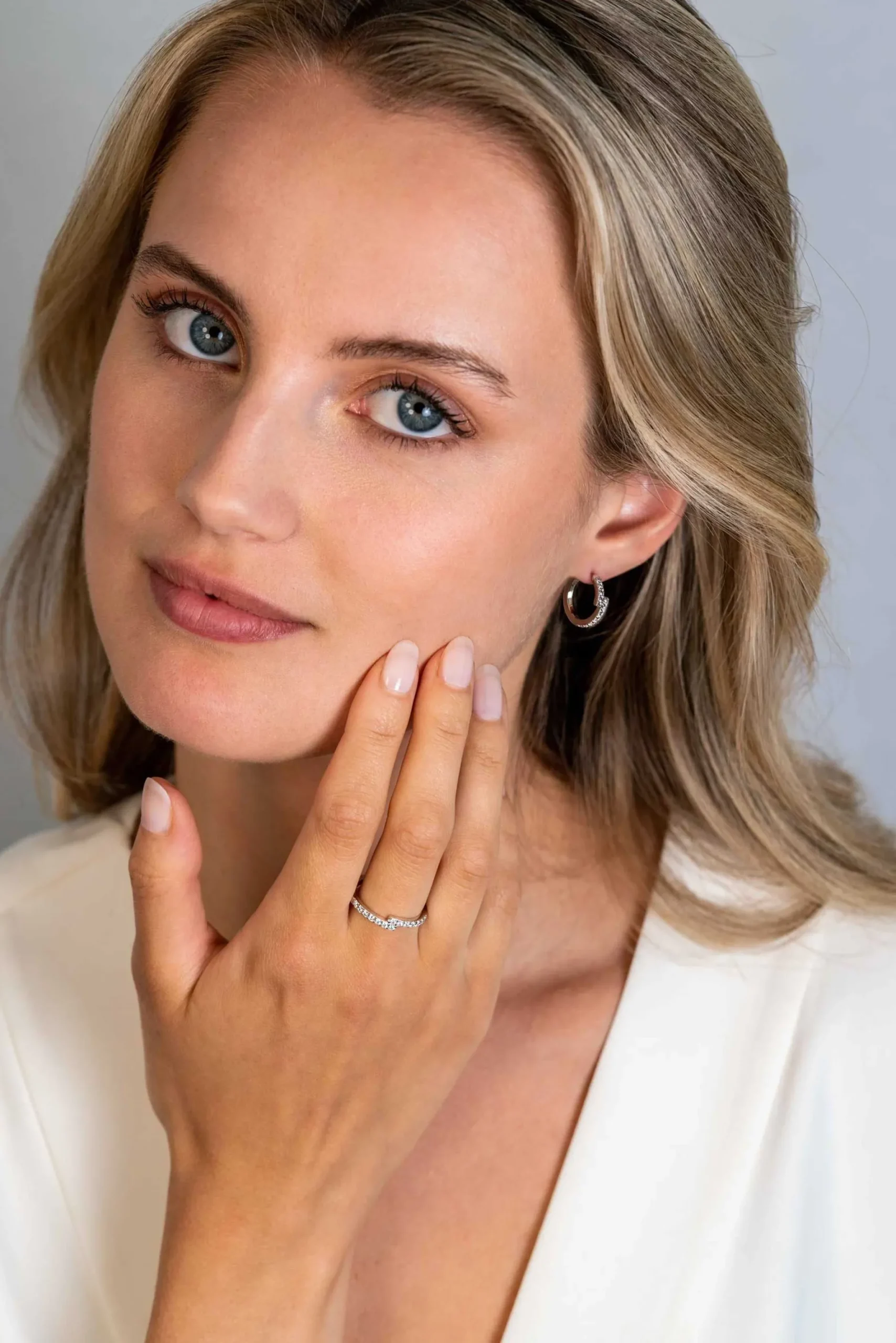 ZINZI zilveren luxe oorringen 15mm witte zirconia's ZIO2327