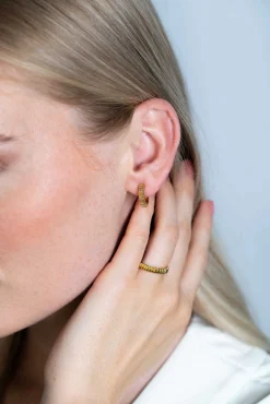 ZINZI zilveren luxe oorringen extra 14K geel verguld geribbeld 16mm ZIO2245