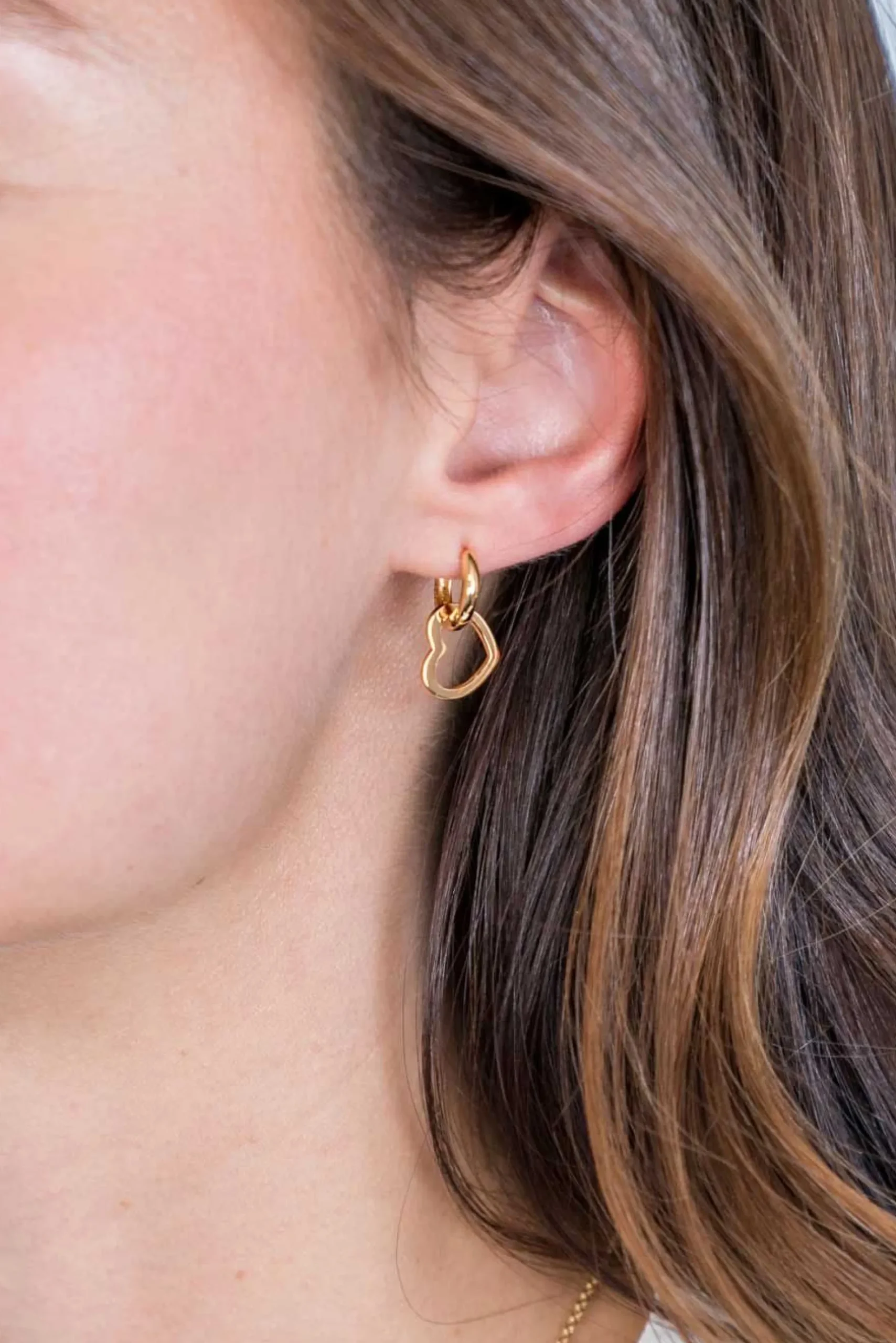 ZINZI zilveren oorbedels 14K geel verguld 12mm open harten ZICH2197G (zonder oorringen)