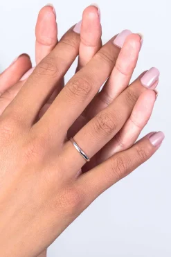 ZINZI zilveren ring glad 2mm ZIR828