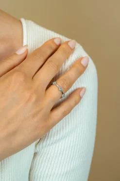 ZINZI zilveren ring (5mm breed) met lichtblauwe klavers ZIR2663