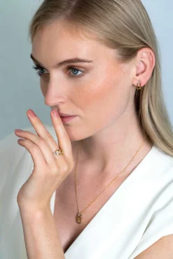 ZINZI zilveren ring ovaalvorm met witte zirconia's ZIR2248