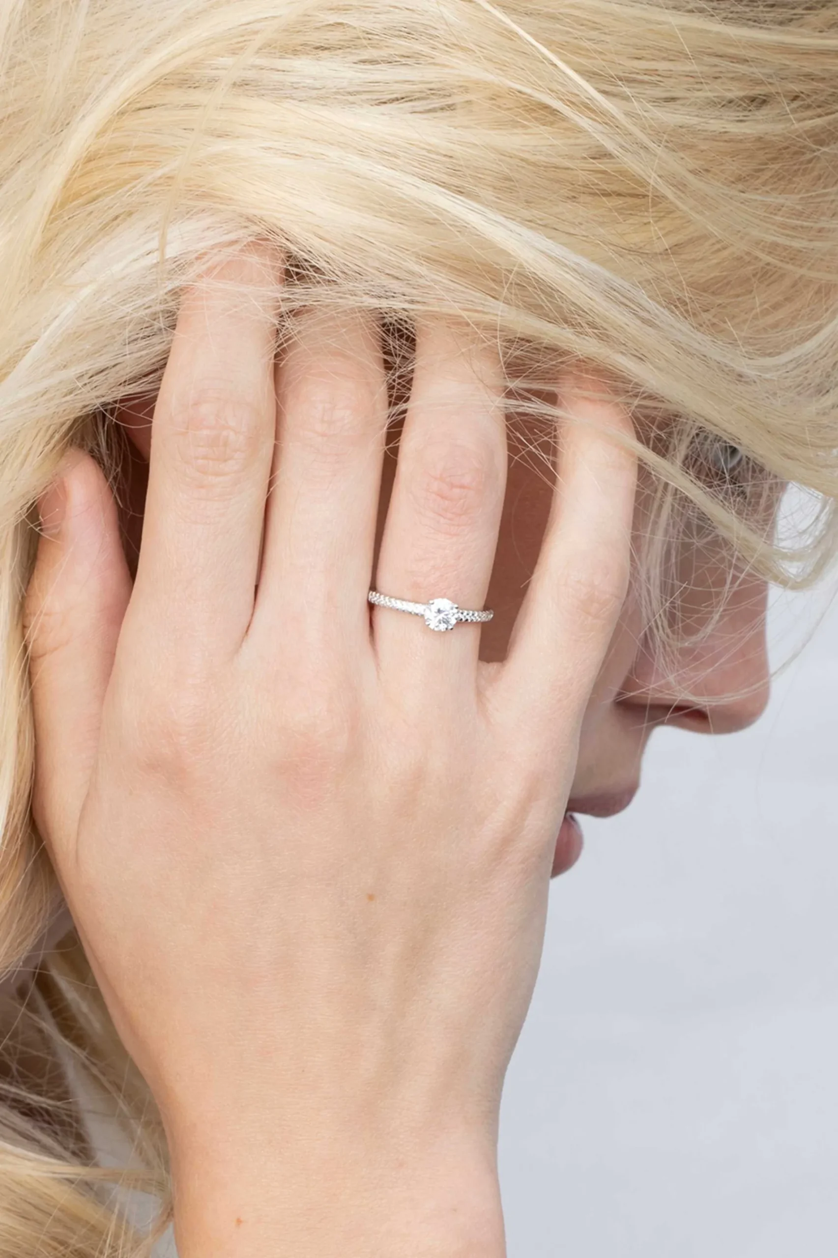 ZINZI zilveren ring wit ZIR1081