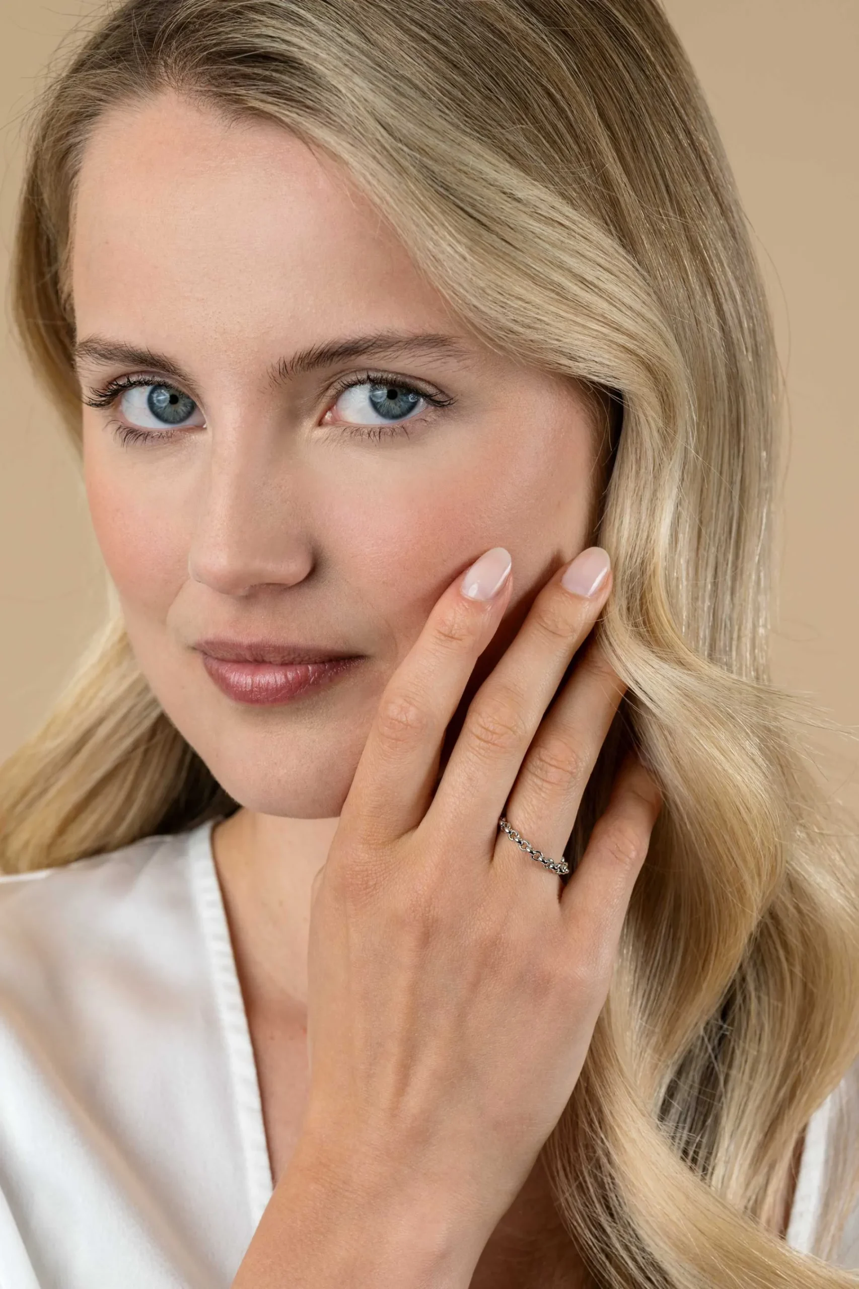 ZINZI zilveren schakel ring met trendy jasseron schakels 3mm breed ZIR2622
